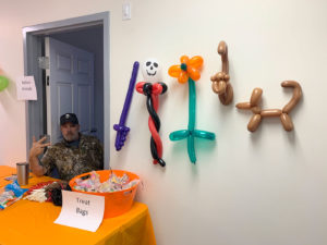 Jim and his balloon animal table.