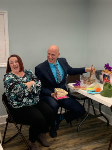 Steve & Amber opening gifts.